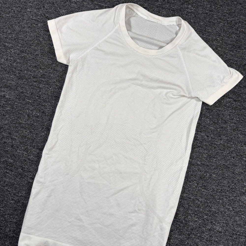 Lululemon Swiftly Tech Short Sleeve 2.0 Women 4 White Stripe Athletic Shirt